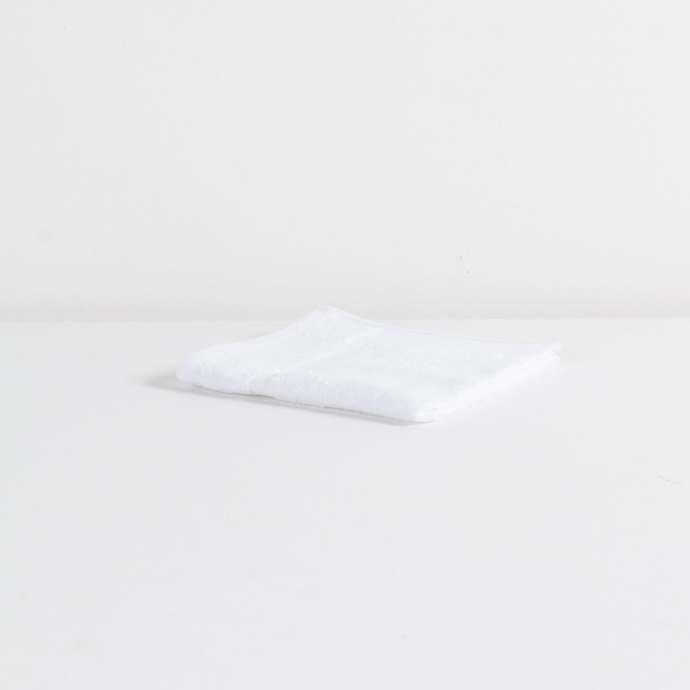toalla-facial-370-gr-algodon-31-x-33-cm