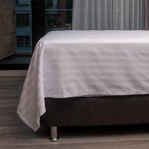 Sábana Plana 300 Hilos Polialgodón Sateen Stripe 3