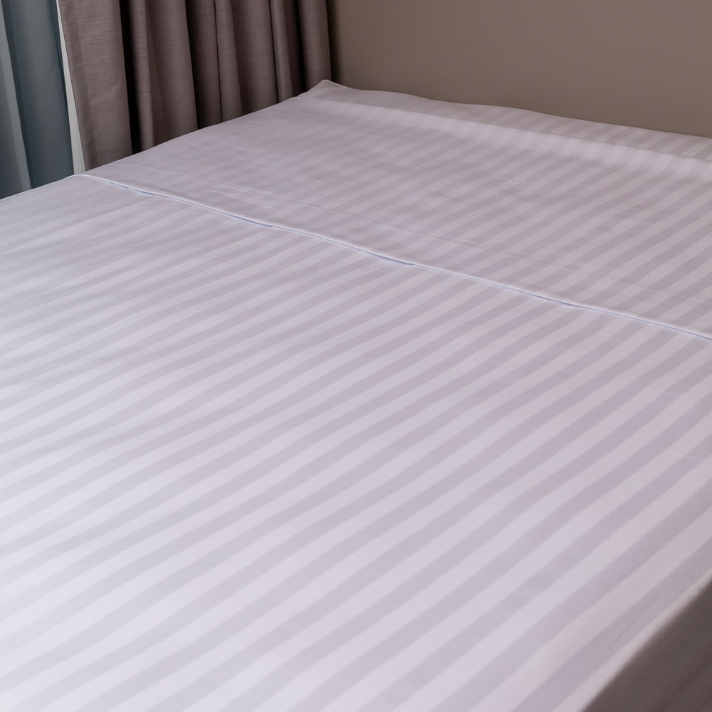 sabana-plana-300-hilos-polialgodon-doble