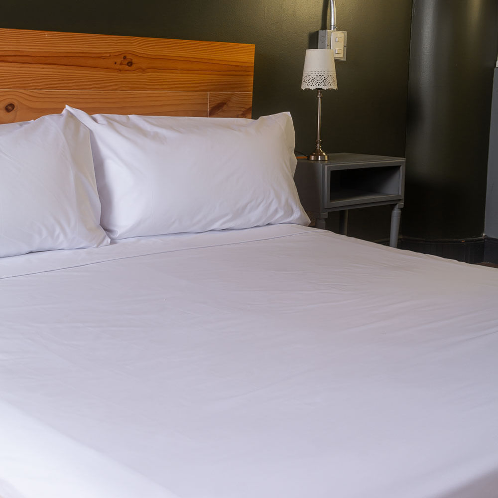 sabana-plana-180-hilos-polialgodon-percale-calking
