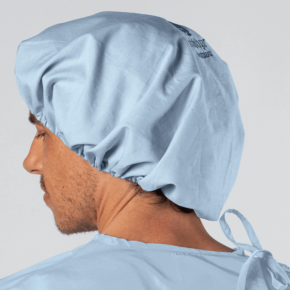 gorro-paciente-ajustable-con-elastico-anticloro-azul-claro
