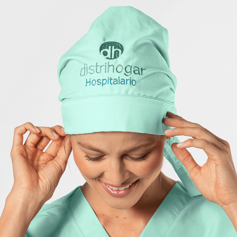 gorro-medico-femenino-elastico-y-tiras-anticloro-verde-claro