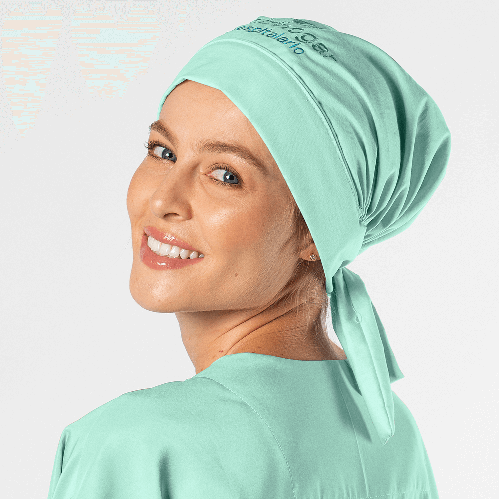 gorro-medico-femenino-elastico-y-tiras-anticloro-verde-claro
