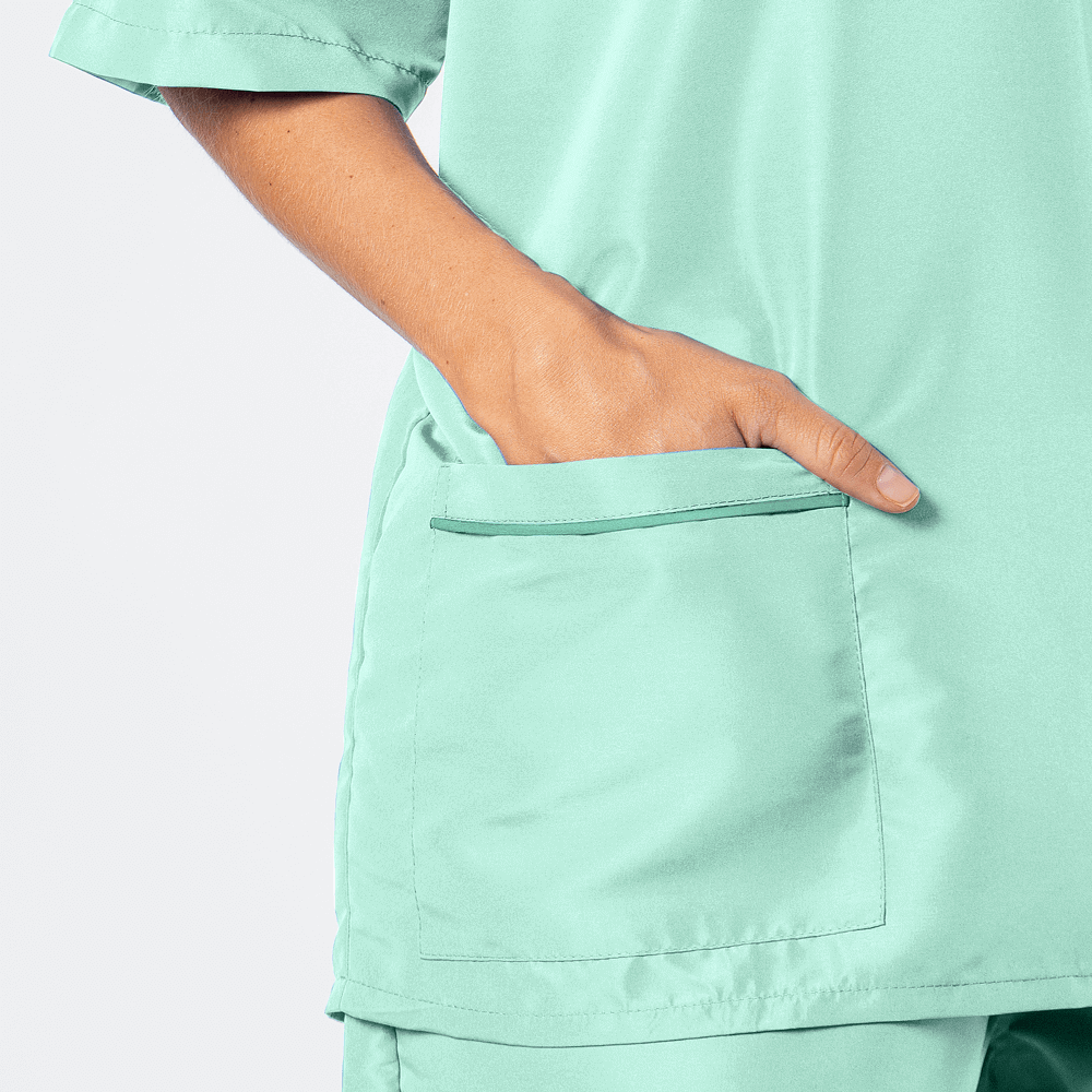 conjunto-pijama-anticloro-verde-claro-s