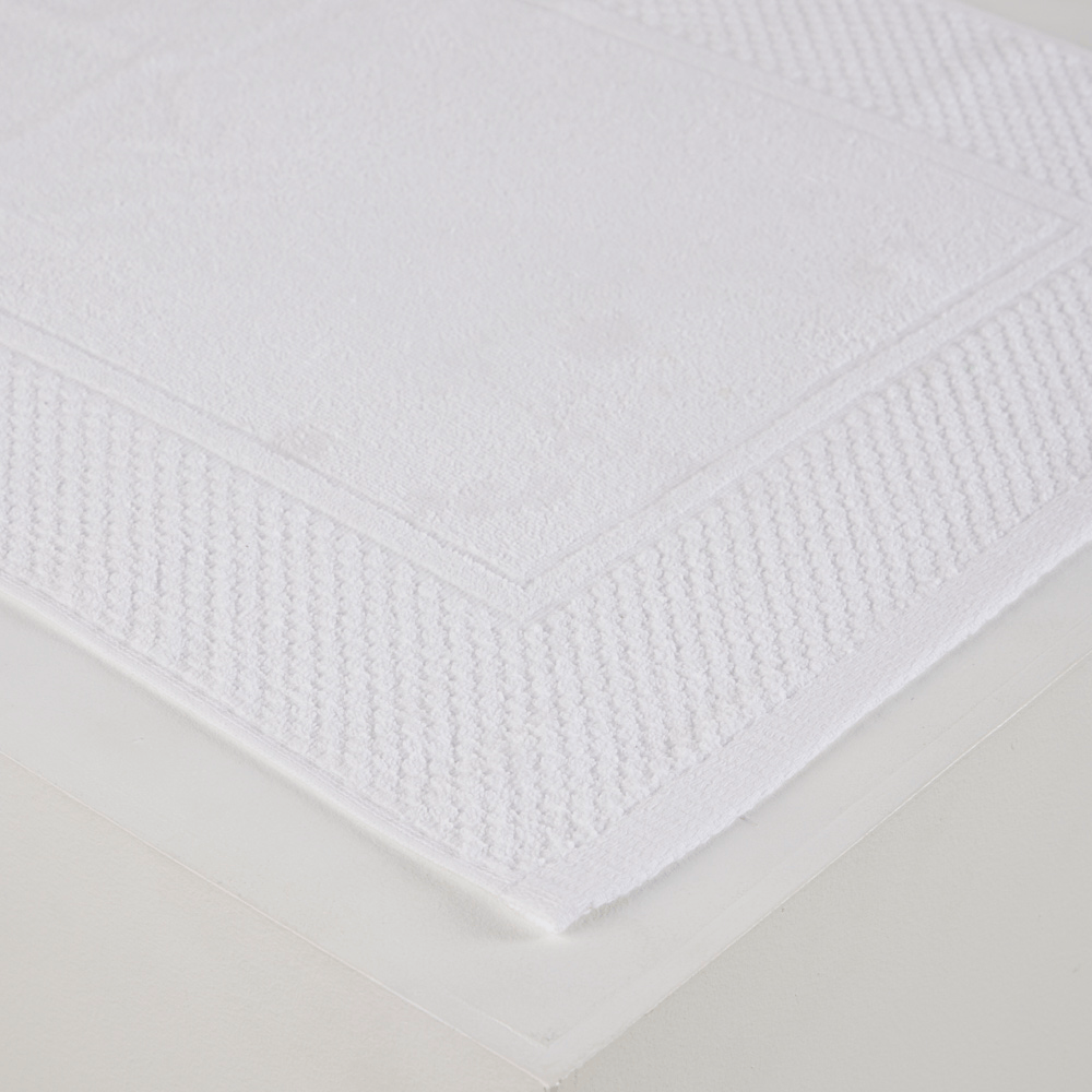tapete-de-bano-660gr-blanco-50-x-80