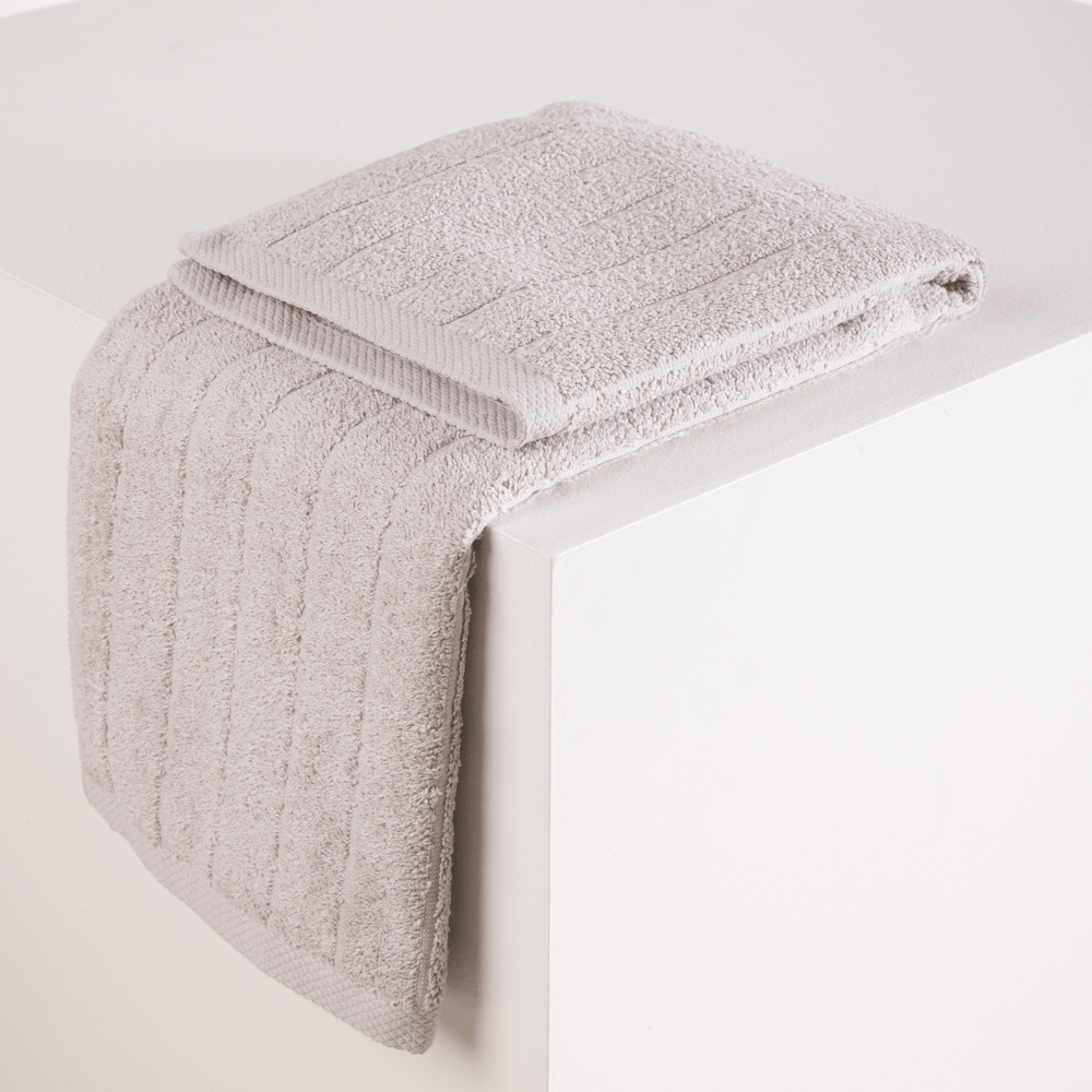 toalla-de-manos-algodon-550-gr-monument-gris-50-x-80-cm