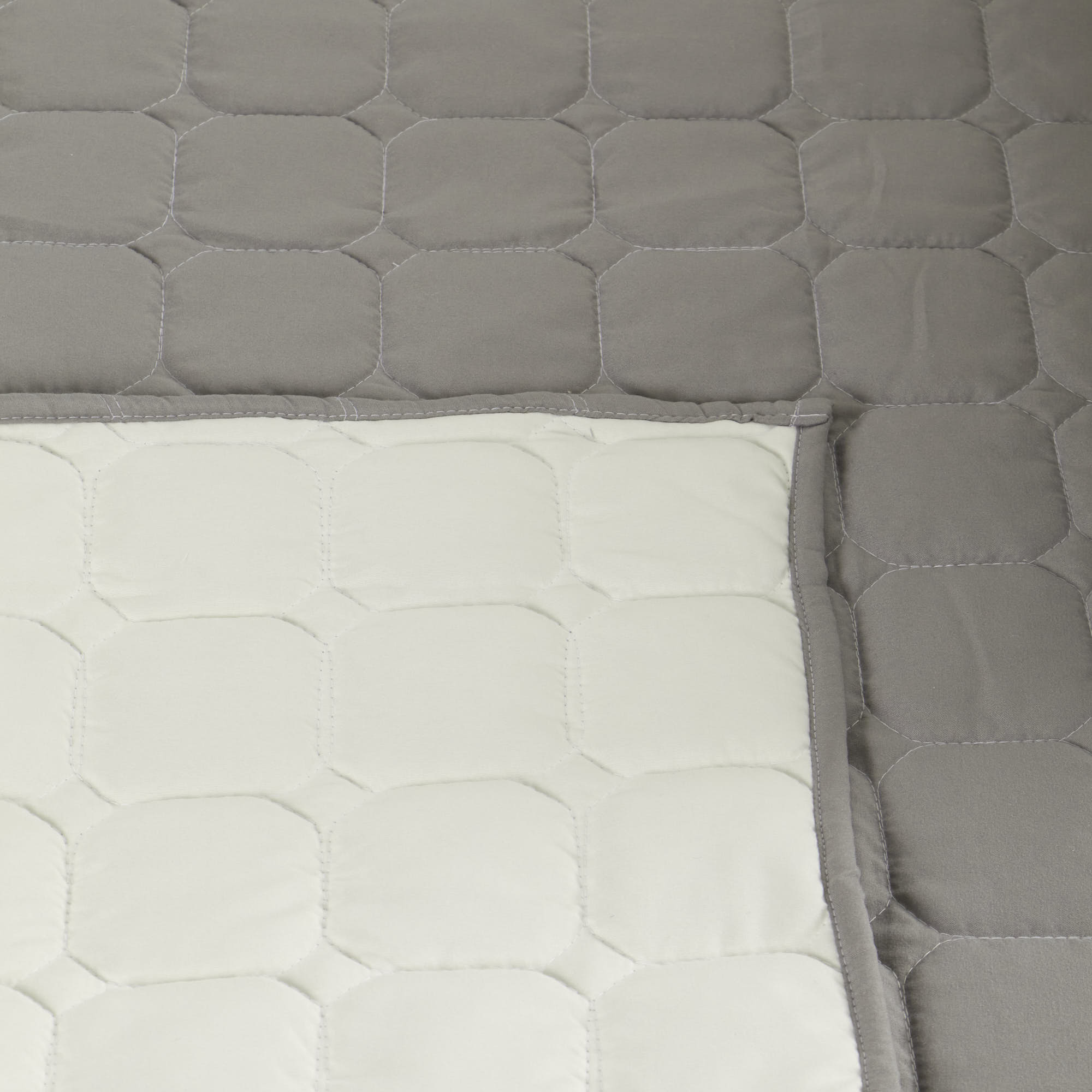 quilt-microfibra-gris-marfil-185-x-235-cm-sencillo