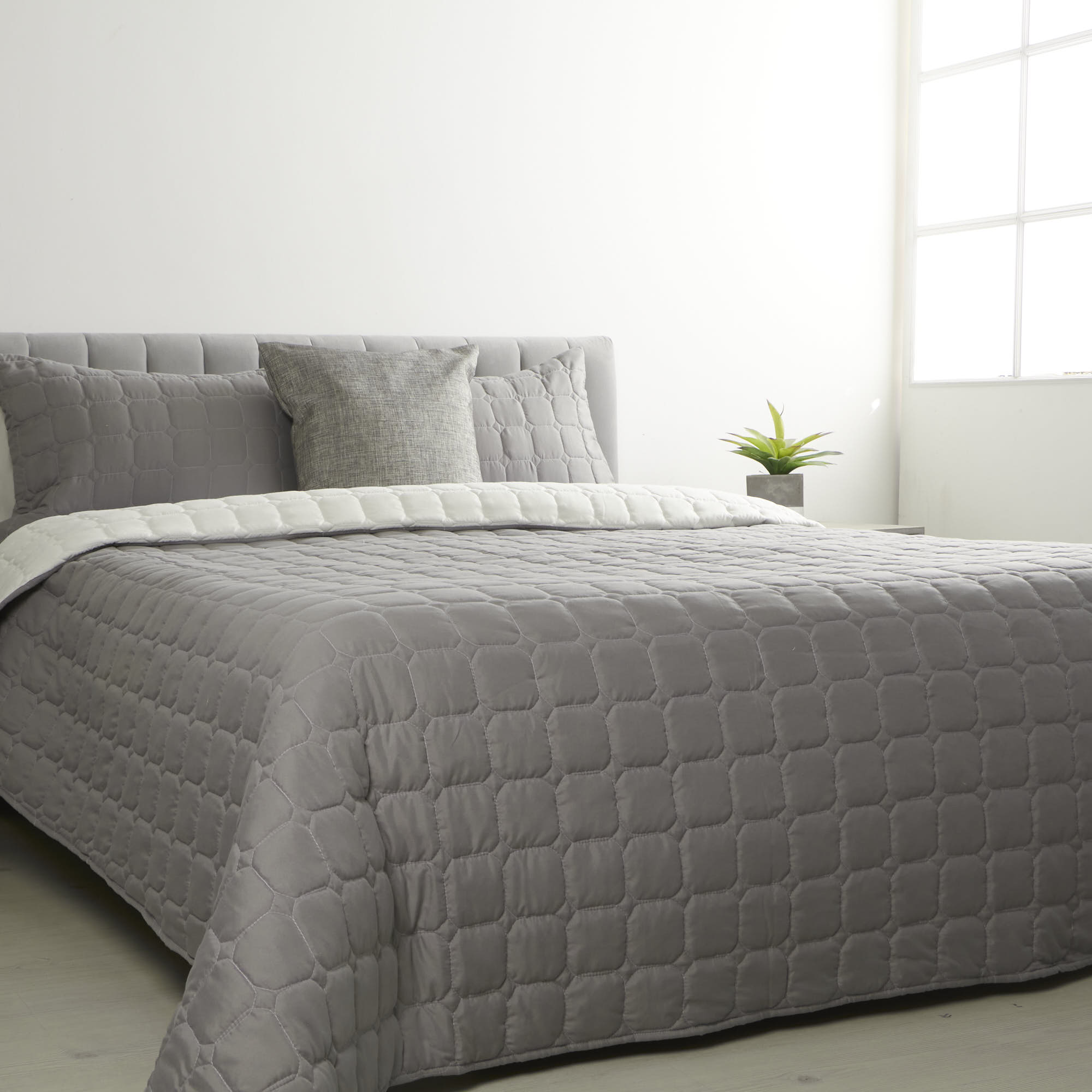 quilt-microfibra-gris-marfil-185-x-235-cm-sencillo