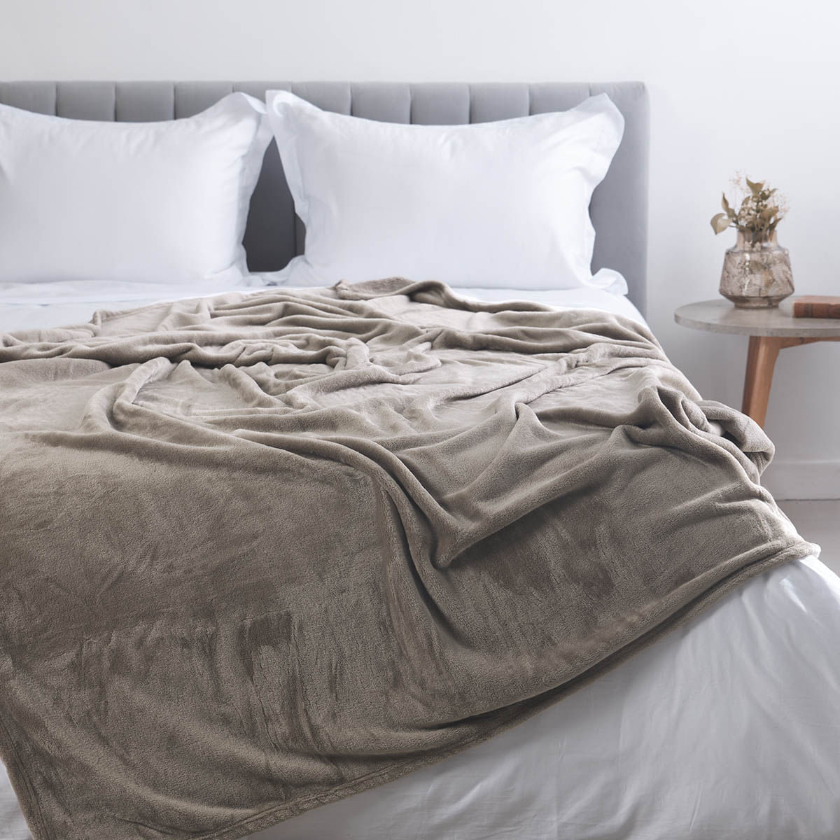 cobija-250-gr-piatto-moca-200-x-220-cm