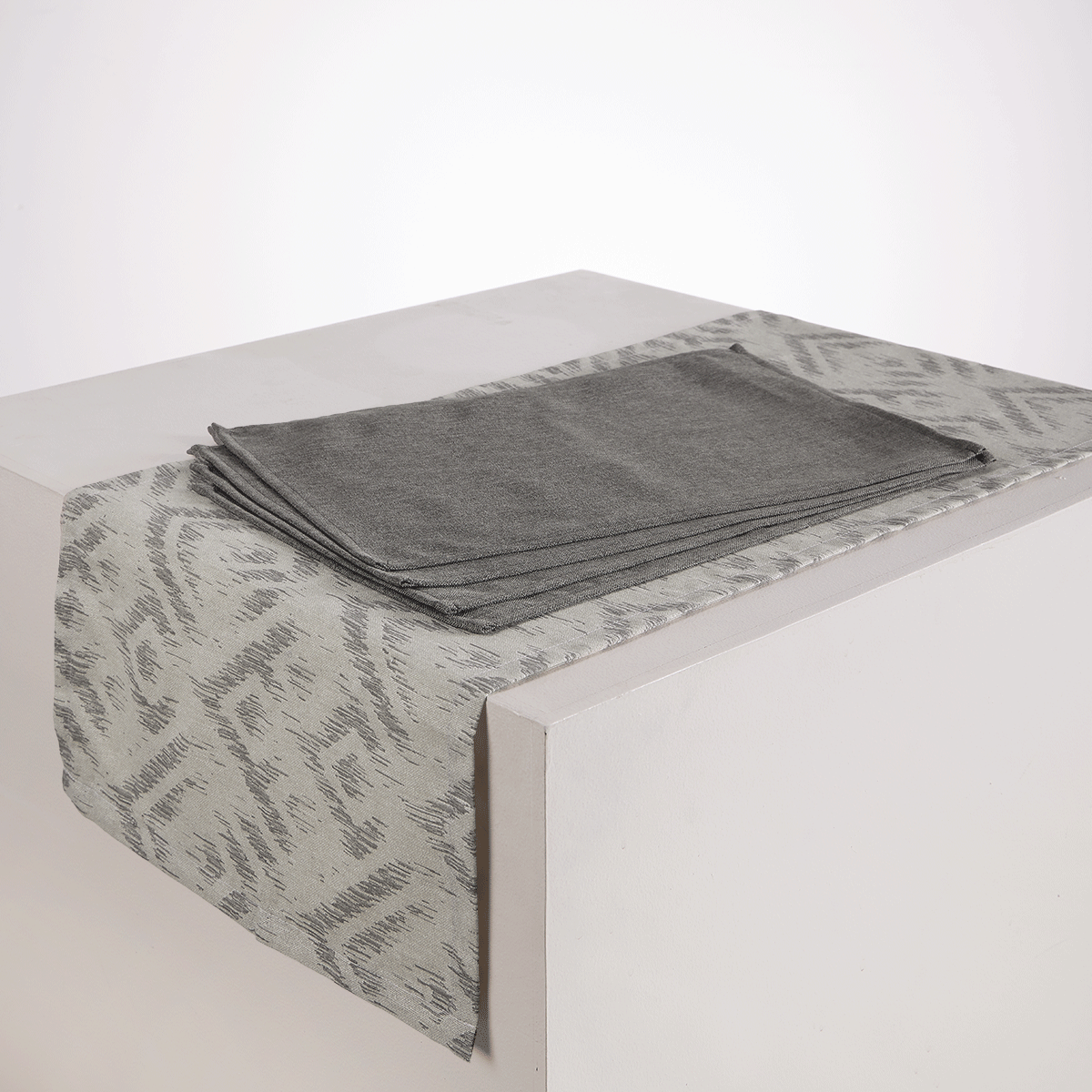 set-camino-de-mesa---individuales-origen-gris