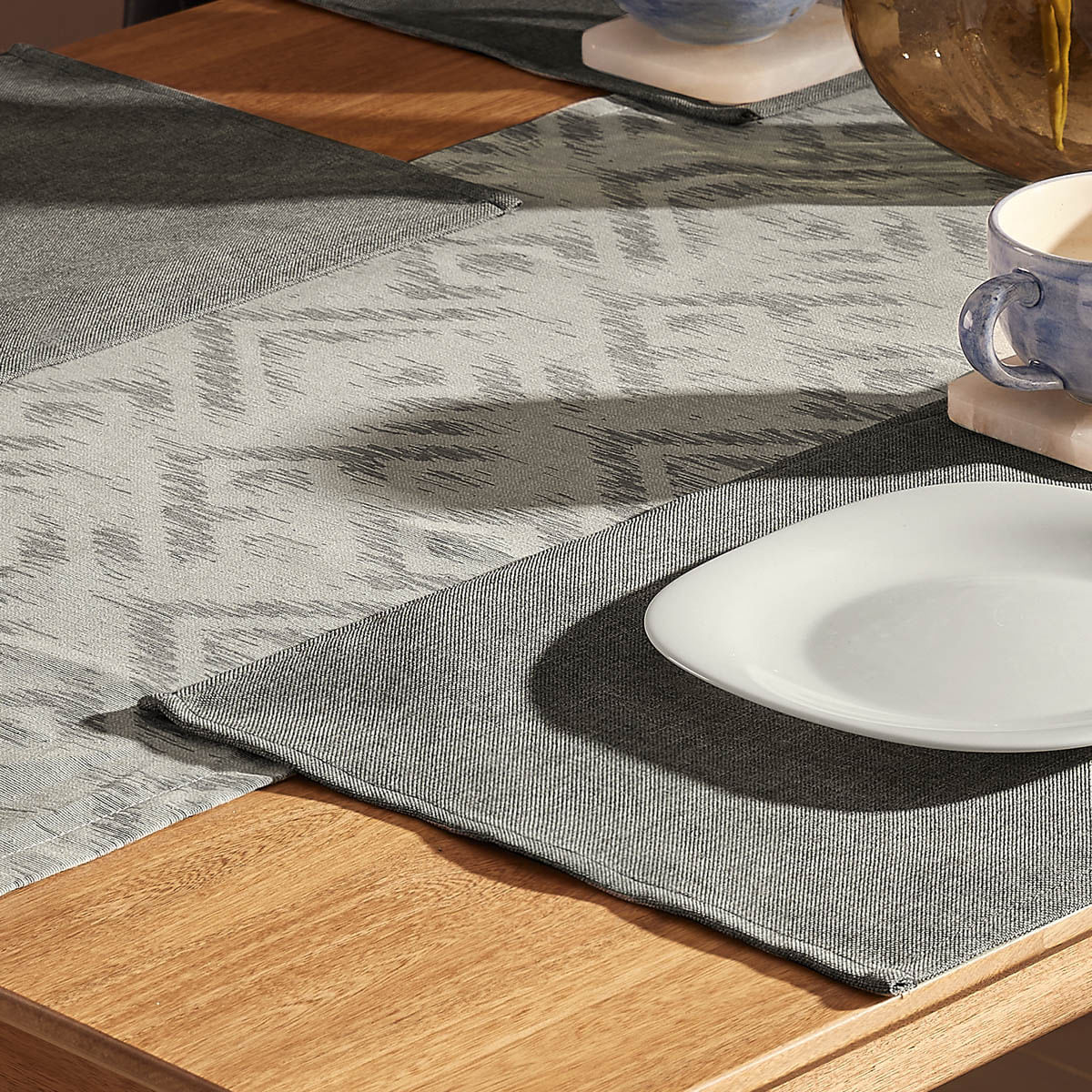 set-camino-de-mesa---individuales-origen-gris