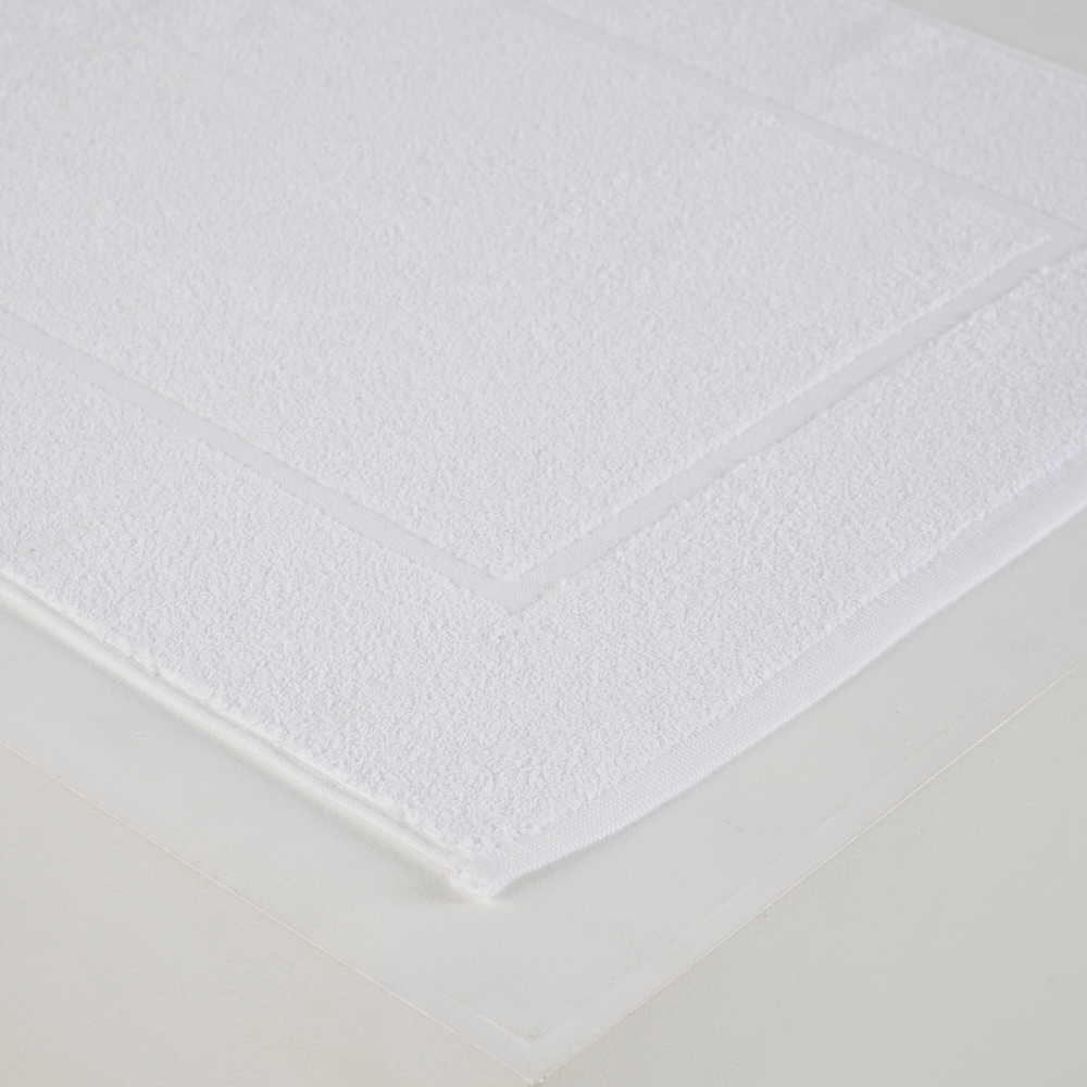 tapete-bano-arcadian-880-gr-algodon-51-x-90-cm