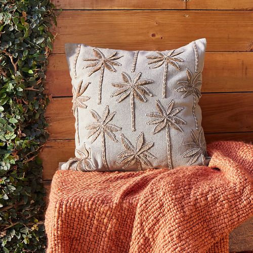 Cojín Apliques Oasis 45 x 45 cm